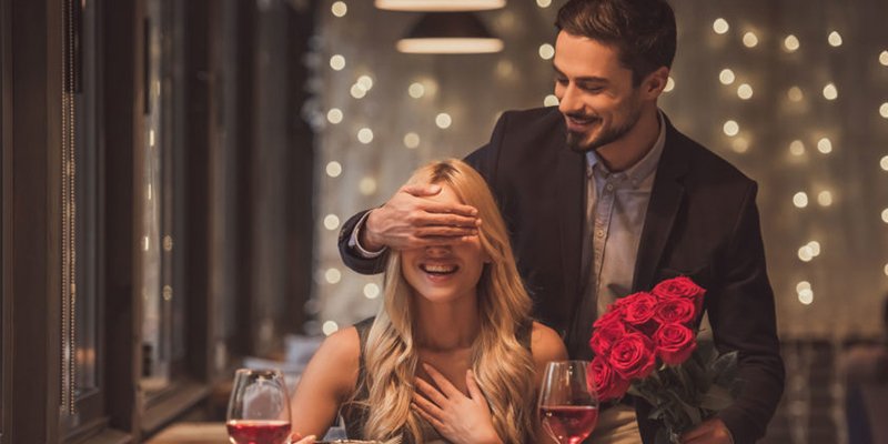 7 Cheap but Creative Surprise Date Ideas That Made My Partner Cry