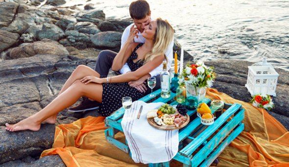 11 Cheap but Creative Date Ideas Outdoors I Tried on a Tight Budget