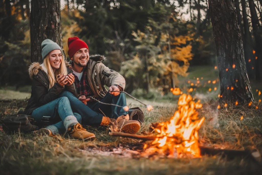 22 Cheap but Creative Date Ideas Outdoors for Nature Lovers