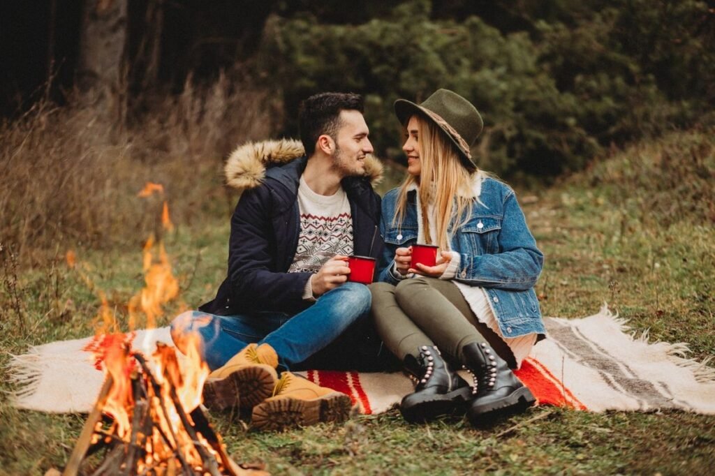 13 Fast Outdoor Cheap but Creative Date Ideas After Work